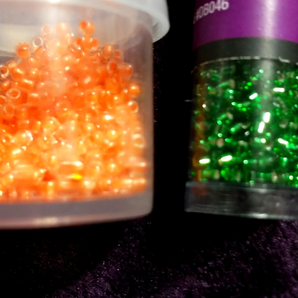 1oak Orange and Green Beaded Daisy Chain Bracelet - Picture 3 of 4